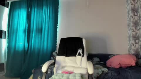 Snapshot of eva_7777 chatting on 05.31.26 Eva online show from 05.31.26