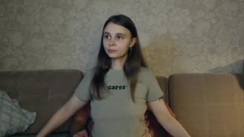 Eva Calvin online show from 12.06.24