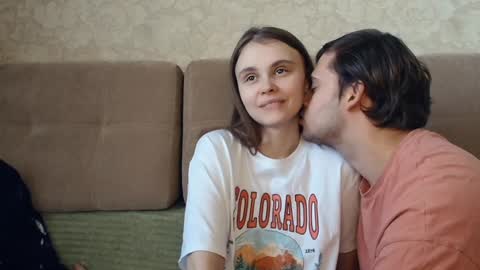 Eva Calvin online show from 12.15.24