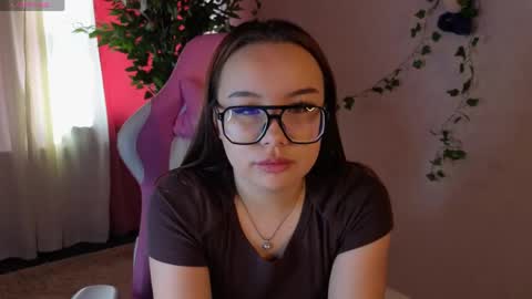 Eva online show from 04.30.26