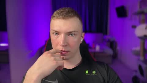 Eva and Iron online show from 02.15.26