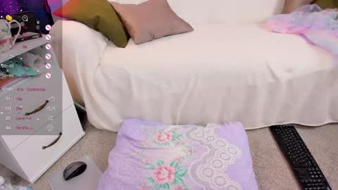 Snapshot of eva_lav chatting on 01.09.25 Eva Lav online show from 01.09.25