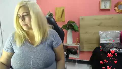eva_love49 online show from 06.30.26