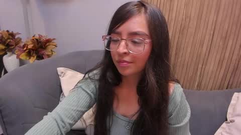 Angelinne online show from 12.20.24