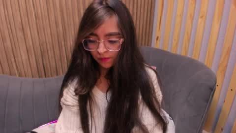 Angelinne online show from 02.07.25