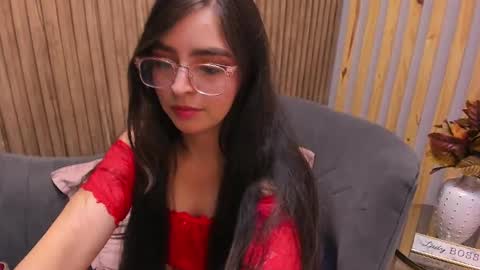 Angelinne online show from 02.14.25