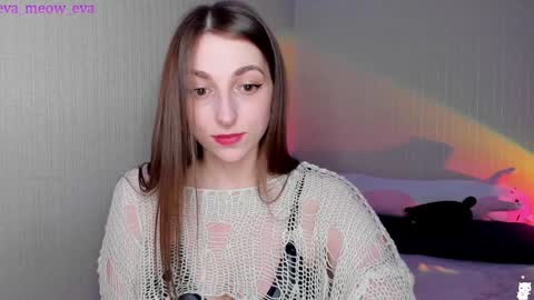 Snapshot of eva_meow_eva chatting on 01.19.25 eva_meow_eva online show from 01.19.25