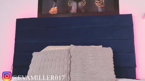 Snapshot of eva_miller7 chatting on 04.04.26 Eva online show from 04.04.26