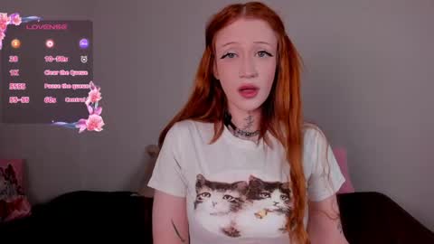 Snapshot of eva_morann chatting on 04.19.26 Eva Morann online show from 04.19.26