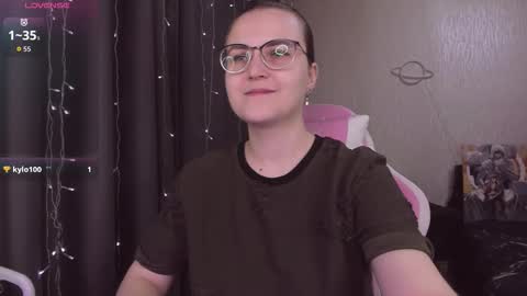 Eva online show from 10.26.25