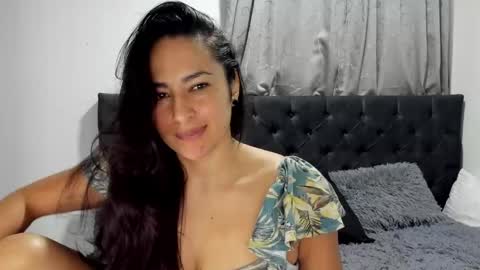 Eva Rose online show from 02.19.25