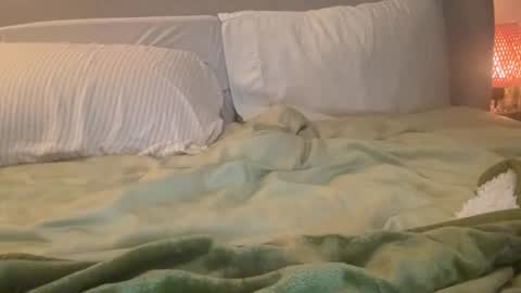 Snapshot of eva_s_424 chatting on 10.30.25 eva_s_424 online show from 10.30.25