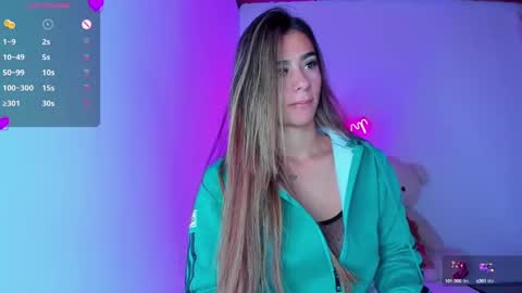 Eva Shinee online show from 03.07.25