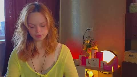 Snapshot of eva_sinn chatting on 05.19.26 Hi there i am Eva and i wish create a nice community with you so join my Ticket Show for more pleasure online show from 05.19.26