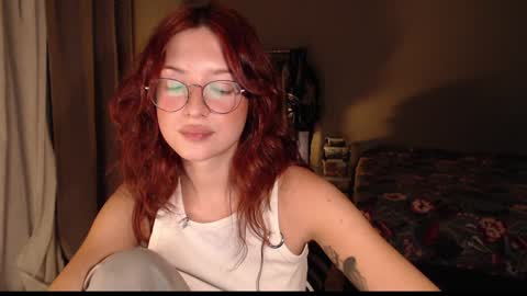 Snapshot of eva_sun chatting on 12.11.24 Fansly - - use this referral link to support me online show from 12.11.24