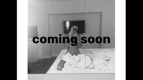 Snapshot of eva_sun chatting on 09.09.25 Fansly - - use this referral link to support me online show from 09.09.25