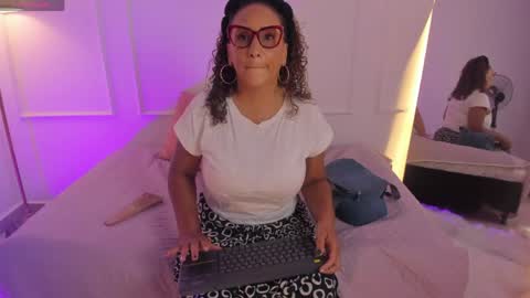  Eva  online show from 04.29.26