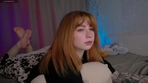Snapshot of evaa_moonn_ chatting on 04.25.26 Eva online show from 04.25.26