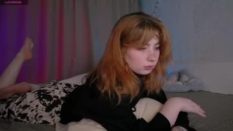 Snapshot of evaa_moonn_ chatting on 05.15.26 Eva online show from 05.15.26