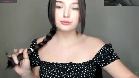 Eva online show from 12.06.24