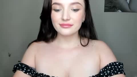 Eva online show from 12.23.24