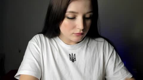 Eva online show from 02.14.25