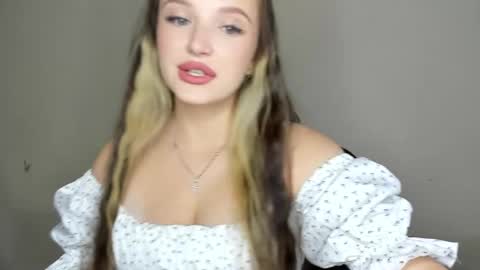 Eva online show from 11.03.25