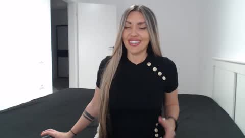 EvaBomb online show from 02.03.25