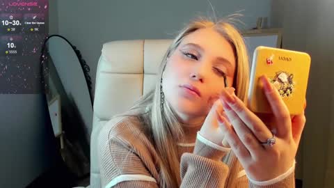 Eva  online show from 01.24.25