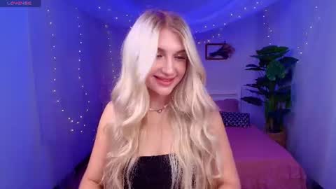 Eva  online show from 07.23.26