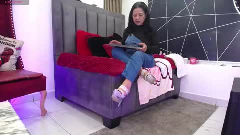 Snapshot of evagoddess_ chatting on 03.04.26 EVA GODDESS online show from 03.04.26