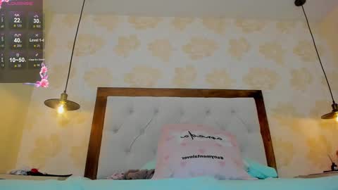 E V A  online show from 01.08.25