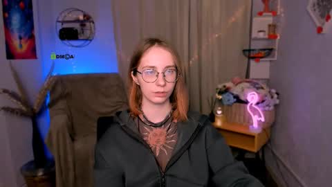 Snapshot of evalora_vei chatting on 02.26.26 evalora online show from 02.26.26