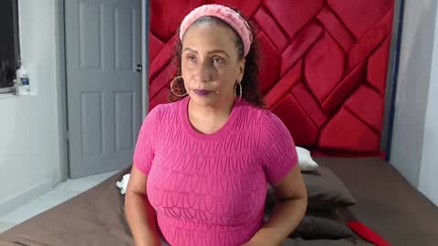 Eva Mills online show from 01.13.25