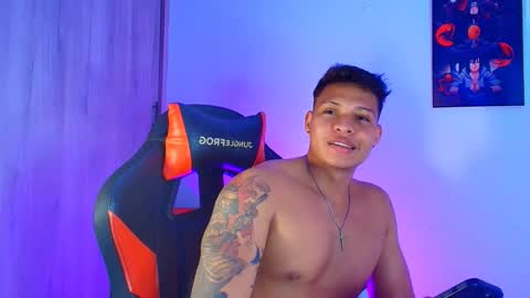 EVAN GREY online show from 11.13.25