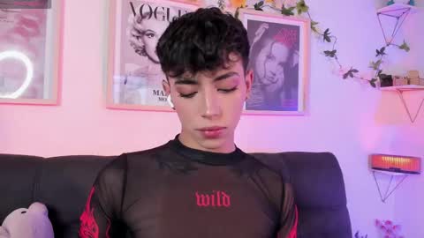 Evan voss  help me get 200 likesindependent model online show from 04.16.26