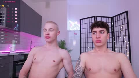 Snapshot of evan_white_ chatting on 12.02.24 evan_white_ online show from 12.02.24