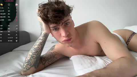 evan_white_ online show from 05.07.26