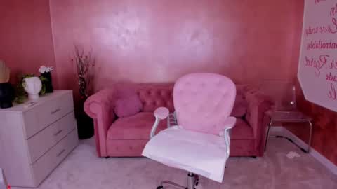 Snapshot of evanew_ chatting on 03.02.25 Eva online show from 03.02.25