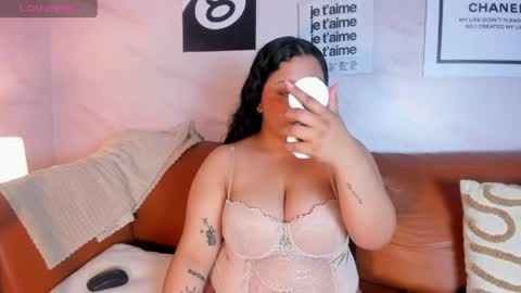 Snapshot of evangeliine_21 chatting on 04.27.26 EVA online show from 04.27.26