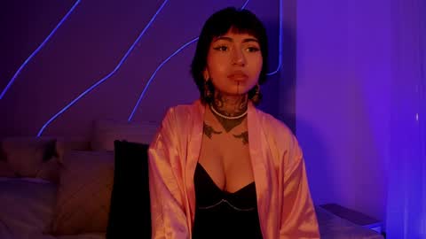 Snapshot of evangeline_bell chatting on 12.04.24 Eva online show from 12.04.24