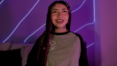 Snapshot of evangeline_bell chatting on 01.07.25 Eva online show from 01.07.25