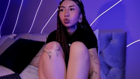 Snapshot of evangeline_bell chatting on 01.14.25 Eva online show from 01.14.25