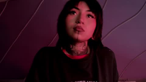 Snapshot of evangeline_bell chatting on 01.20.25 Eva online show from 01.20.25