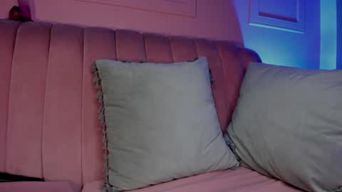 Snapshot of evangeline_bell chatting on 02.08.25 Eva online show from 02.08.25