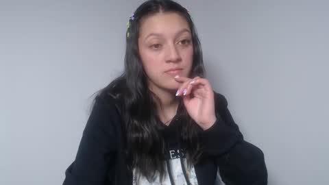 eva  online show from 09.14.25