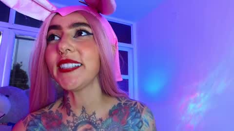 Evangelyne online show from 02.22.25