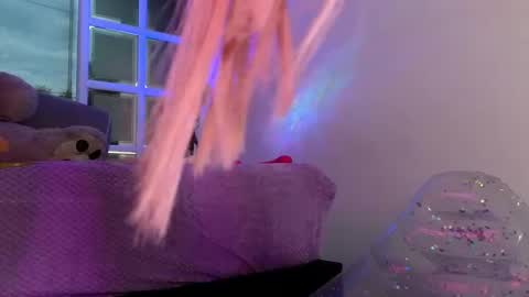 Evangelyne online show from 02.26.25