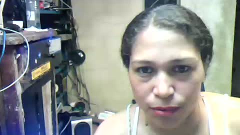 Snapshot of evania_carte_ chatting on 09.27.25 Evania online show from 09.27.25
