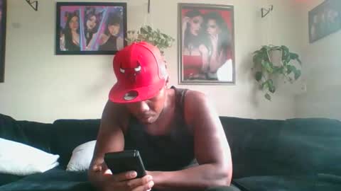 evanschris2048 online show from 11.26.25